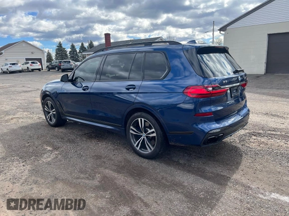 2020 BMW X7 M50i z VIN 5UXCX6C08L9B15440, wystawiony jako Copart lot #48511485 z przebiegiem 82 788 mil mil oraz Czysty tytuł • Clean title. Historia ofert i sprzedaży dostępna na DreamBid. Obrazek 2.