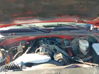 2004 Chevrolet Silverado 1500 Z71 with VIN 2GCEK13T941326949, listed as a IAAI auction lot 43480012 with 321,825 mi miles and . Bid and sale history available at DreamBid. Image 13.