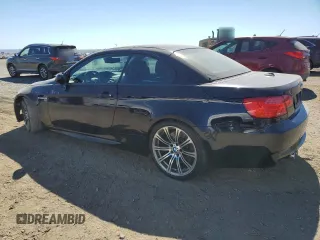 2011 BMW M3 z VIN WBSDX9C55BE584208, wystawiony jako Copart lot #67517364 z przebiegiem 112 099 mil mil oraz Szkody całkowita. Historia ofert i sprzedaży dostępna na DreamBid. Obrazek 2.