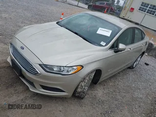 2018 Ford Fusion S z VIN 3FA6P0UU0JR157005, wystawiony jako IAAI lot #41689881 z przebiegiem Nie podano mil oraz . Historia ofert i sprzedaży dostępna na DreamBid. Obrazek 16.