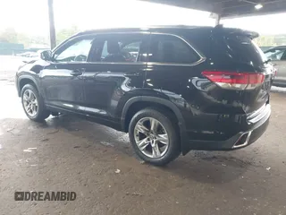 2019 Toyota Highlander Limited z VIN 5TDDZRFH1KS944074, wystawiony jako IAAI lot #42187375 z przebiegiem 118 030 mil mil oraz . Historia ofert i sprzedaży dostępna na DreamBid. Obrazek 3.