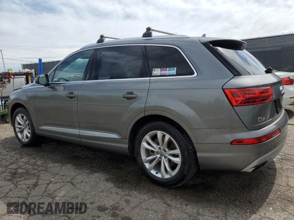2017 Audi Q7 Premium Plus z VIN WA1LAAF74HD030900, wystawiony jako Copart lot #56854695 z przebiegiem 80 502 mil mil oraz Czysty tytuł • Clean title. Historia ofert i sprzedaży dostępna na DreamBid. Obrazek 2.