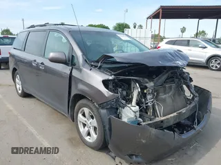 2012 Toyota Sienna LE AAS with VIN 5TDKK3DC3CS265411, listed as a IAAI auction lot 41968926 with 232,069 mi miles. Bid and sale history available at carsss.com. Image 1.