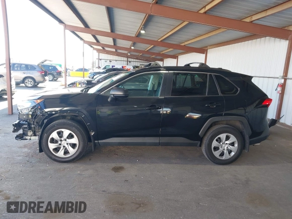 2021 Toyota RAV4 LE with VIN 2T3F1RFV1MC195589, listed as a IAAI auction lot 42509900 with 61,671 mi miles and . Bid and sale history available at DreamBid. Image 15.