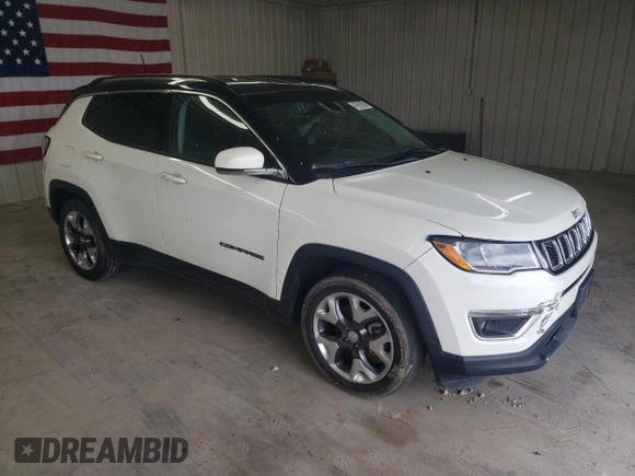 2020 Jeep Compass Limited with VIN 3C4NJCCB7LT211415, listed as a Copart auction lot 55326245 with 110,560 mi miles and Clean title. Bid and sale history available at DreamBid. Image 4.