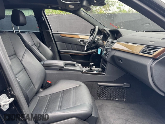 2011 Mercedes-Benz E 63 AMG with VIN WDDHF7HB0BA314315, listed as a Copart auction lot 54764925 with 52,004 mi miles and Clean title. Bid and sale history available at DreamBid. Image 5.