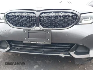 2021 BMW 3 Series 330i xDrive z VIN 3MW5R7J03M8B73085, wystawiony jako IAAI lot #42022710 z przebiegiem 49 489 mil mil oraz . Historia ofert i sprzedaży dostępna na DreamBid. Obrazek 6.