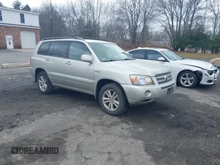 2007 Toyota Highlander Hybrid with VIN JTEHW21A670044367, listed as a IAAI auction lot 41853127 with 163,992 mi miles. Bid and sale history available at carsss.com. Image 1.