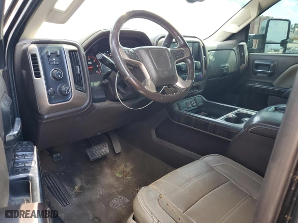 2015 GMC Sierra 2500HD Denali with VIN 1GT120EG3FF663024, listed as a Copart auction lot 79042604 with 189,284 mi miles and Salvage Title. Bid and sale history available at carsss.com. Image 8.
