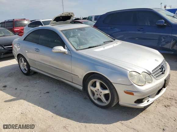 2004 Mercedes-Benz CLK-Class 5.0L with VIN WDBTJ75J44F066718, listed as a Copart auction lot 76339294 with 0 mi miles and Clean Title. Bid and sale history available at carsss.com. Image 4.