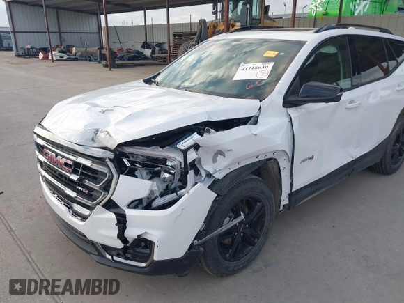 2022 GMC Terrain AT4 z VIN 3GKALYEV1NL296739, wystawiony jako IAAI lot #41118630 z przebiegiem 28 366 mil mil oraz . Historia ofert i sprzedaży dostępna na DreamBid. Obrazek 6.