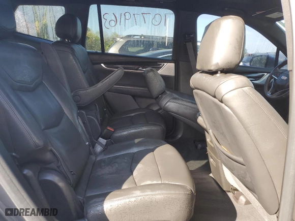 2021 Cadillac XT6 Premium Luxury with VIN 1GYKPDRS6MZ216642, listed as a Copart auction lot 70779163 with 23,033 mi miles. Bid and sale history available at carsss.com. Image 11.
