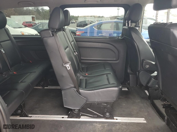 2018 Mercedes-Benz Metris Passenger Van with VIN WD4PG2EE0J3352625, listed as a Copart auction lot 48199015 with NaN miles and Clean Title. Bid and sale history available at carsss.com. Image 11.