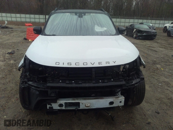 2018 Land Rover Discovery HSE Luxury z VIN SALRT2RV3JA057709, wystawiony jako IAAI lot #41563821 z przebiegiem 99 639 mil mil oraz . Historia ofert i sprzedaży dostępna na DreamBid. Obrazek 6.