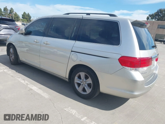 2009 Honda Odyssey Touring с VIN 5FNRL38969B013708, выставлен на аукционе IAAI как лот 42002538 с пробегом 198 220 миль миль и . История ставок и продаж доступна на DreamBid. Изображение 3.