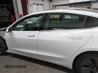 2020 Tesla Model 3 Standard Range Plus with VIN 5YJ3E1EA7LF805828, listed as a IAAI auction lot 41841505 with 44,946 mi miles and . Bid and sale history available at DreamBid. Image 15.