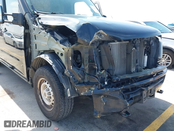 2019 Nissan NV Cargo SV z VIN 1N6AF0LY0KN800465, wystawiony jako IAAI lot #42296328 z przebiegiem 119 472 mil mil oraz . Historia ofert i sprzedaży dostępna na DreamBid. Obrazek 6.