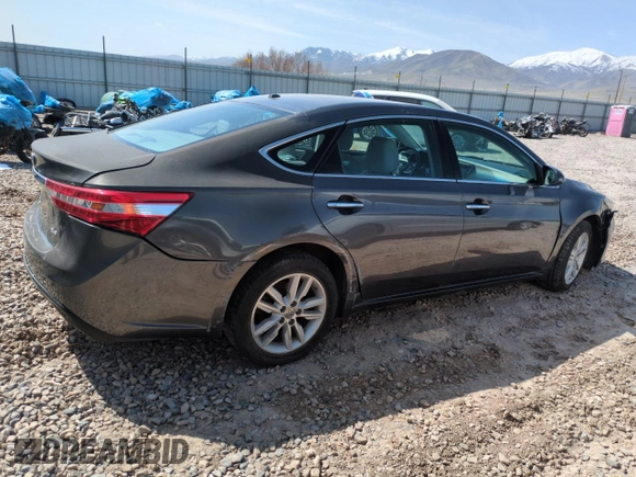 2015 Toyota Avalon Limited with VIN 4T1BK1EB9FU163116, listed as a Copart auction lot 52743545 with 151,449 mi miles and Salvage Title. Bid and sale history available at DreamBid. Image 3.