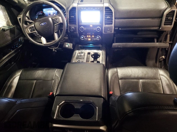 2020 Ford Expedition Max XLT с VIN 1FMJK1JT7LEA86472, выставлен на аукционе Copart как лот 49908095 с пробегом 138 417 миль миль и Списание • Salvage title. История ставок и продаж доступна на DreamBid. Изображение 8.