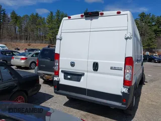 2024 Ram ProMaster Cargo Tradesman with VIN 3C6LRVDG2RE108932, listed as a IAAI auction lot 41809031 with 16,716 mi miles and . Bid and sale history available at DreamBid. Image 16.