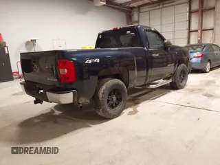 2008 Chevrolet Silverado 1500 1LT with VIN 1GCEK14038Z264630, listed as a IAAI auction lot 41568850 with 167,456 mi miles and . Bid and sale history available at DreamBid. Image 4.