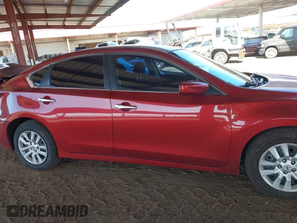 2015 Nissan Altima 2.5 S with VIN 1N4AL3APXFN371256, listed as a IAAI auction lot 41993912 with 184,754 mi miles. Bid and sale history available at carsss.com. Image 13.