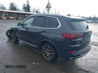 2022 BMW X5 xDrive40i with VIN 5UXCR6C06N9M67099, listed as a IAAI auction lot 41296632 with Not provided miles and . Bid and sale history available at DreamBid. Image 3.