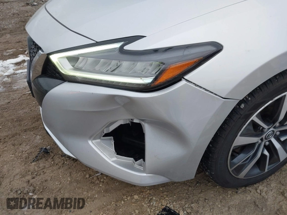 2020 Nissan Maxima S with VIN 1N4AA6BVXLC383435, listed as a IAAI auction lot 41176637 with 65,827 mi miles and . Bid and sale history available at DreamBid. Image 17.