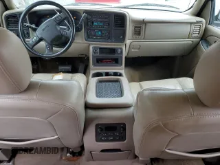 2005 GMC Yukon XL SLT with VIN 1GKFK16ZX5J197541, listed as a Copart auction lot 44103055 with 255,485 mi miles and Salvage Title. Bid and sale history available at carsss.com. Image 8.