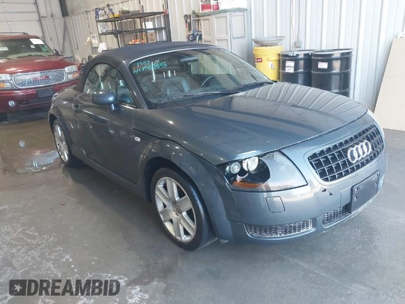 2003 Audi TT with VIN TRUTC28N431005447, listed as a IAAI auction lot 41798545 with 216,733 mi miles. Bid and sale history available at carsss.com. Image 1.