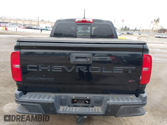 2022 Chevrolet Colorado 2WD LT z VIN 1GCGSCEN7N1164846, wystawiony jako IAAI lot #42159719 z przebiegiem 42 873 mil mil oraz . Historia ofert i sprzedaży dostępna na DreamBid. Obrazek 17.