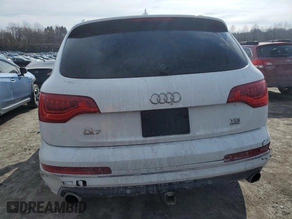 2014 Audi Q7 Prestige with VIN WA1VMAFE9ED015917, listed as a Copart auction lot 46307475 with 148,033 mi miles and Salvage title. Bid and sale history available at DreamBid. Image 6.