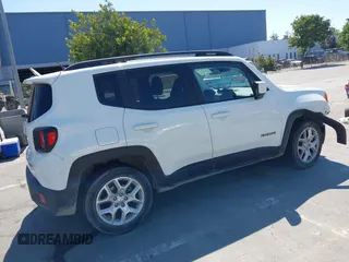 2017 Jeep Renegade Latitude with VIN ZACCJABB6HPE57027, listed as a IAAI auction lot 42561087 with 39,564 mi miles and . Bid and sale history available at DreamBid. Image 4.