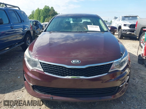2018 Kia Optima LX z VIN 5XXGT4L39JG180260, wystawiony jako IAAI lot #42081495 z przebiegiem 173 200 mil mil oraz . Historia ofert i sprzedaży dostępna na DreamBid. Obrazek 12.