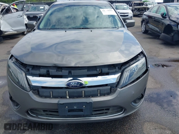 2010 Ford Fusion SE with VIN 3FAHP0HAXAR165167, listed as a IAAI auction lot 42148887 with 332,598 mi miles and . Bid and sale history available at carsss.com. Image 6.