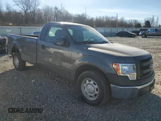 2013 Ford F-150 XL с VIN 1FTMF1CM3DKE08720, выставлен на аукционе Copart как лот 47378195 с пробегом 108 369 миль миль и Списание • Salvage title. История ставок и продаж доступна на DreamBid. Изображение 4.