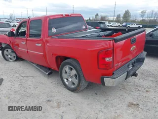 2011 Chevrolet Silverado 1500 LT with VIN 3GCPCSE08BG356138, listed as a IAAI auction lot 42048544 with 128,716 mi miles and . Bid and sale history available at DreamBid. Image 3.