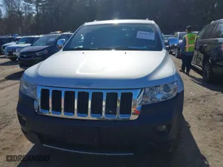 2013 Jeep Grand Cherokee Limited with VIN 1C4RJFBG5DC634023, listed as a IAAI auction lot 41828704 with 132,286 mi miles. Bid and sale history available at carsss.com. Image 12.