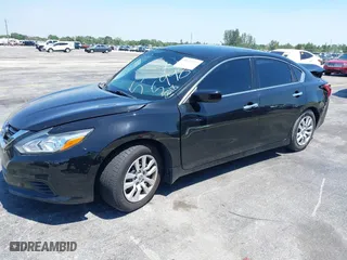 2018 Nissan Altima 2.5 S with VIN 1N4AL3AP6JC275998, listed as a IAAI auction lot 39138577 with 99,195 mi miles. Bid and sale history available at carsss.com. Image 16.
