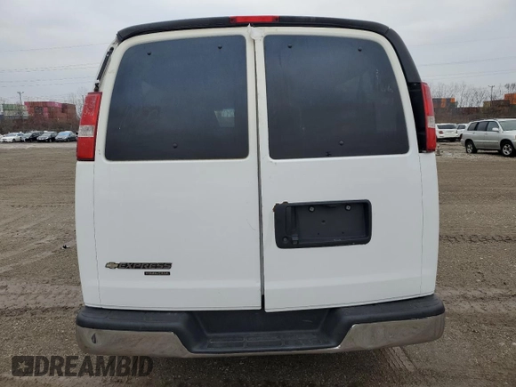 2016 Chevrolet Express Passenger LT with VIN 1GAZGPFF9G1311706, listed as a Copart auction lot 84155094 with 312,498 mi miles and Clean title. Bid and sale history available at DreamBid. Image 6.