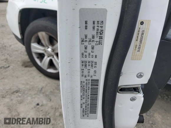 2015 Jeep Compass High Altitude Edition with VIN 1C4NJDEB9FD418210, listed as a Copart auction lot 84516744 with 117,344 mi miles and Non Repairable. Bid and sale history available at carsss.com. Image 13.