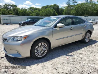 2015 Lexus ES 330 с VIN JTHBK1GG6F2194122, выставлен на аукционе Copart как лот 61533845 с пробегом 95 249 миль миль и Списание • Salvage title. История ставок и продаж доступна на DreamBid. Изображение 1.