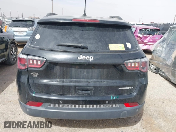 2018 Jeep Compass Sport with VIN 3C4NJCAB9JT339316, listed as a IAAI auction lot 41710918 with 130,344 mi miles. Bid and sale history available at carsss.com. Image 16.