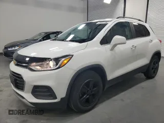 2020 Chevrolet Trax LT with VIN KL7CJLSB1LB006602, listed as a Copart auction lot 53299875 with 100,378 mi miles and Clean Title. Bid and sale history available at carsss.com. Image 1.