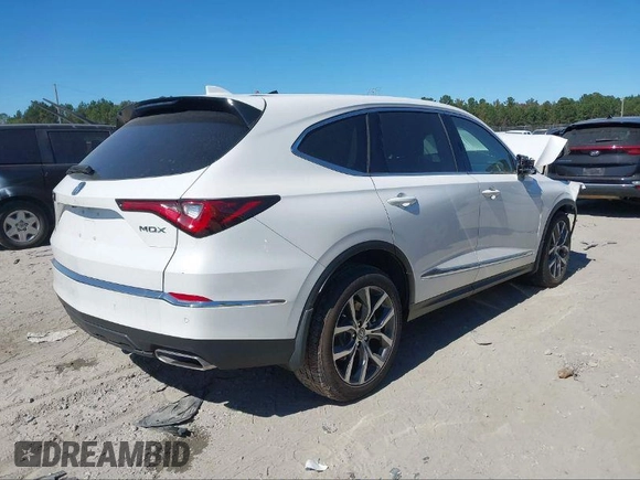 2024 Acura MDX Technology with VIN 5J8YD9H40RL001942, listed as a IAAI auction lot 41658719 with Not provided miles and . Bid and sale history available at DreamBid. Image 4.