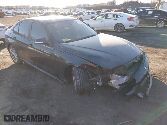 2018 BMW 3 Series 320i xDrive with VIN WBA8E5G57JNU47770, listed as a IAAI auction lot 41409122 with 62,198 mi miles. Bid and sale history available at carsss.com. Image 1.