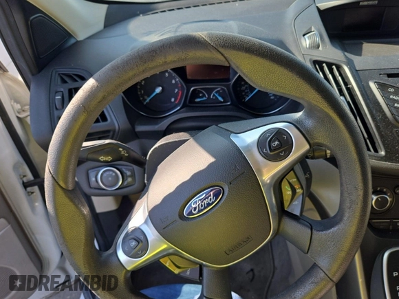 2013 Ford Escape SE z VIN 1FMCU9GX2DUB46936, wystawiony jako IAAI lot #42792269 z przebiegiem 196 885 mil mil oraz . Historia ofert i sprzedaży dostępna na DreamBid. Obrazek 4.