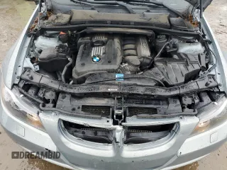 2008 BMW 3 Series 328xi z VIN WBAVC93568K040752, wystawiony jako Copart lot #45042605 z przebiegiem 162 092 mil mil oraz Czysty tytuł • Clean title. Historia ofert i sprzedaży dostępna na DreamBid. Obrazek 11.
