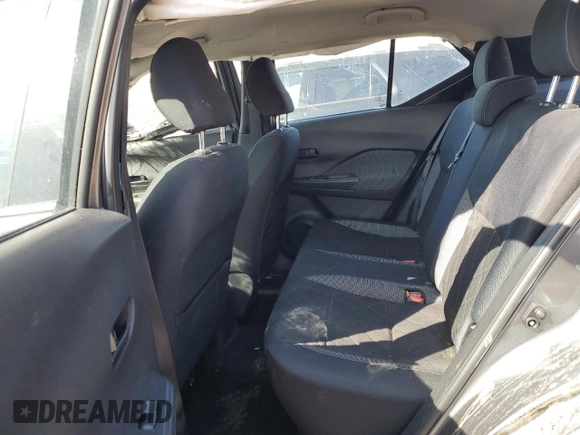 2019 Nissan Kicks S with VIN 3N1CP5CU8KL557901, listed as a Copart auction lot 49893755 with 57,168 mi miles and Clean Title. Bid and sale history available at carsss.com. Image 11.