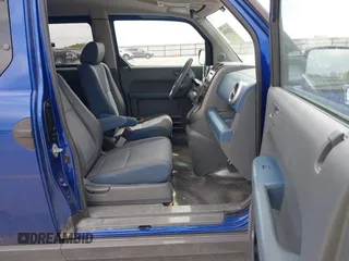 2004 Honda Element EX with VIN 5J6YH186X4L012715, listed as a IAAI auction lot 42284948 with 159,570 mi miles and . Bid and sale history available at DreamBid. Image 5.